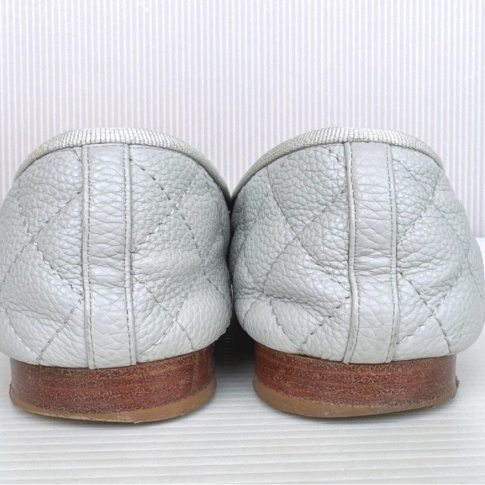 CHANEL Light Gray Quilted Leather Ballet Flats 37.5 - Picture 5 of 8